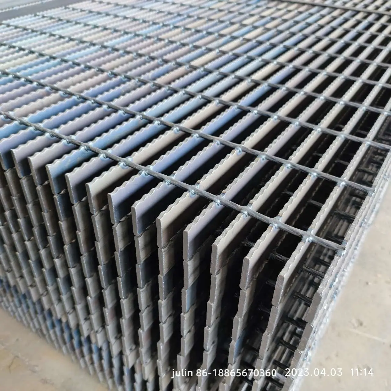 Rejilla de drenaje de acero galvanizado de materiales de construcción metálicos