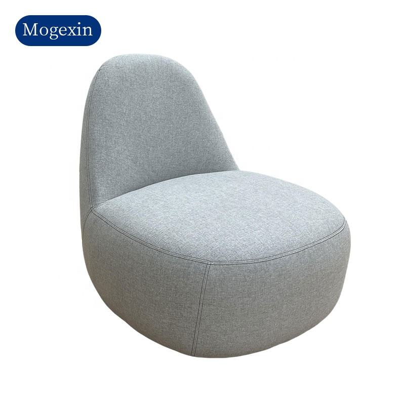 สีเทาเข้ม