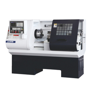 Máquina de torno CNC de cama plana para serviço médio automático 4 eixos horizontais e suportes de ferramentas do eixo C