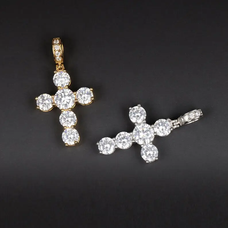 Fashion Jewelry Classic VVS Moissanite Pendant 925 Sterling Silver Cross Round Diamond Pendant