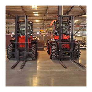 Carrello elevatore fuoristrada multifunzionale a combustione interna multifunzionale per lo scarico di carico completamente idraulico - Product Image 3