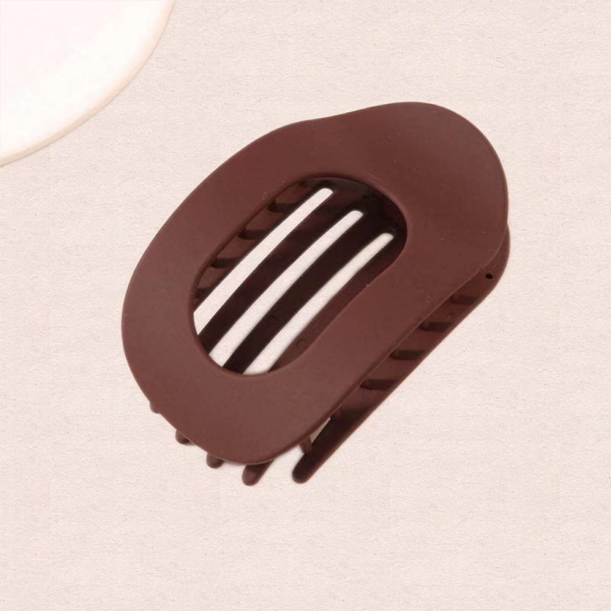 Pince bec de canard ovale style bordeaux mat