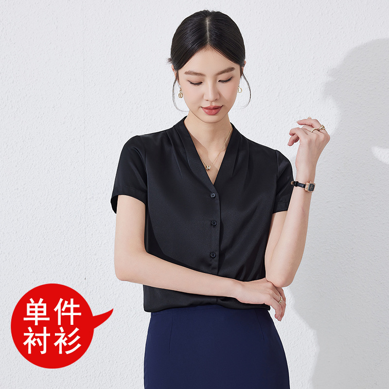 black shirt