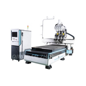 Automatisches Laden und Entladen von Holz CNC-Maschine Holz CNC-Fräser NC CNC-Werkzeug maschine Automatischer Wechsel - Product Image 1