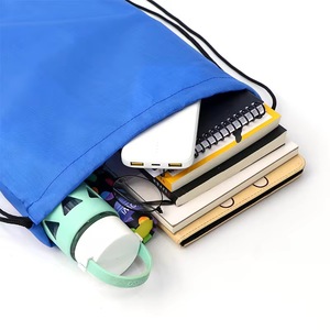Bolsa con cordón para polvo con logotipo personalizado y sistema de transporte de cuerdas Bolsa de regalo para zapatos con patrón de dibujos animados reutilizable - Product Image 4