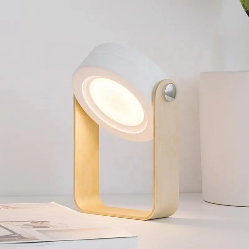 Creativo recargable 360 giratorio plegable portátil cabecera plegable Led luz de noche mesa de madera lámpara de escritorio para acampar