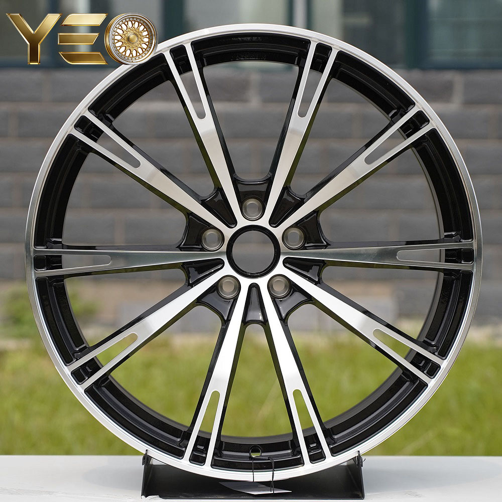 Vidrio negro con cara de máquina