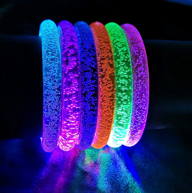 Pulsera de burbujas LED colorida, banda de muñeca con luz flash acrílica, accesorios para fiesta de conciertos, venta al por mayor