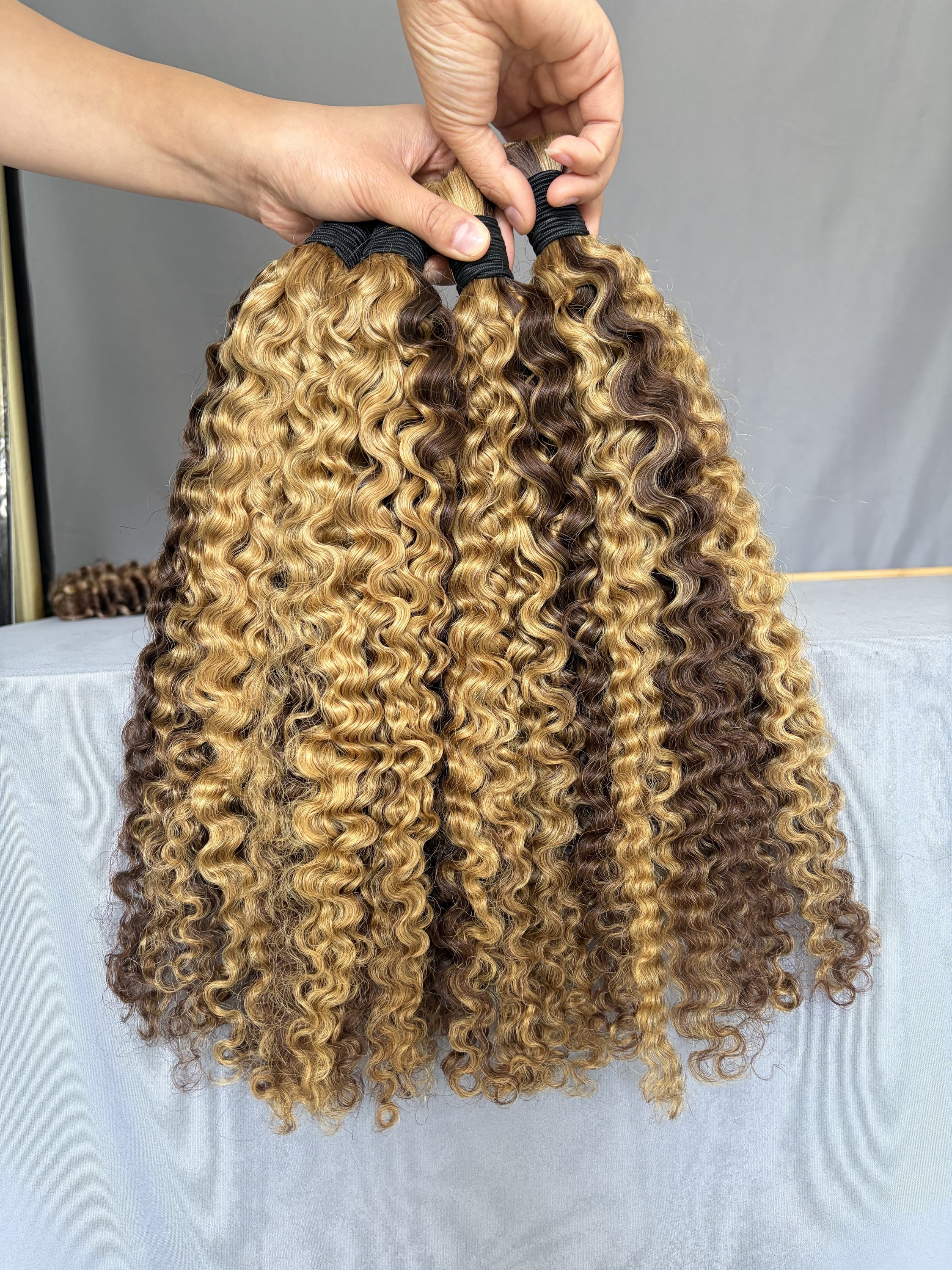 Highlights curly boho