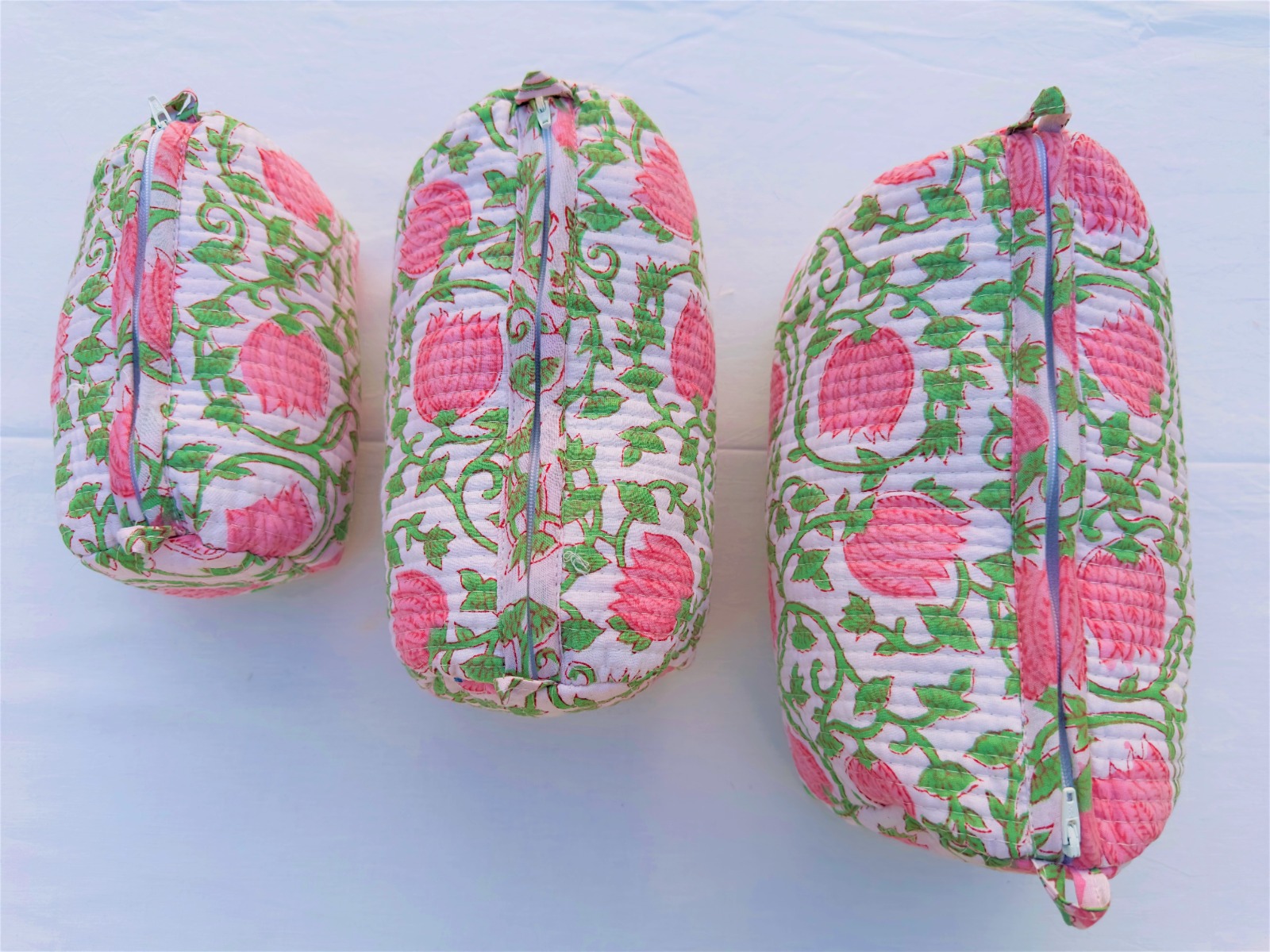 Rose, vert et blanc