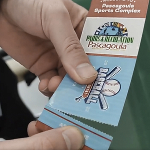 Cupón de regalo de impresión de folleto de producto adhesivo de descuento de billete personalizado con diferentes códigos tarjeta de regalo de papel - Product Image 6