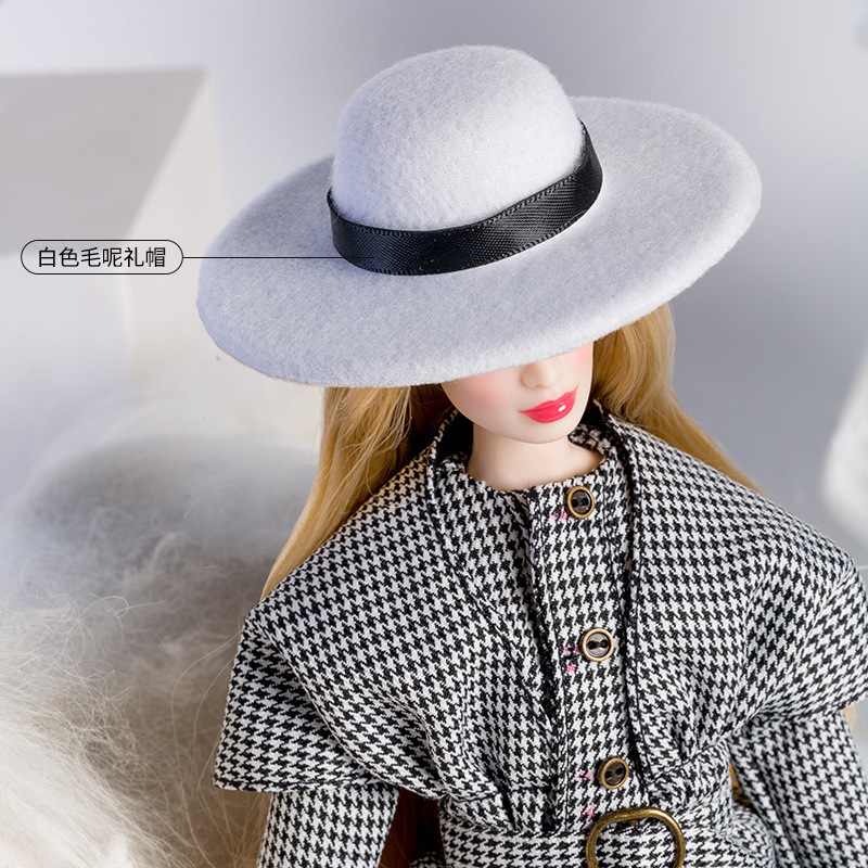Gorro de lana blanco - Muñeca talla supermodelo de 30 cm