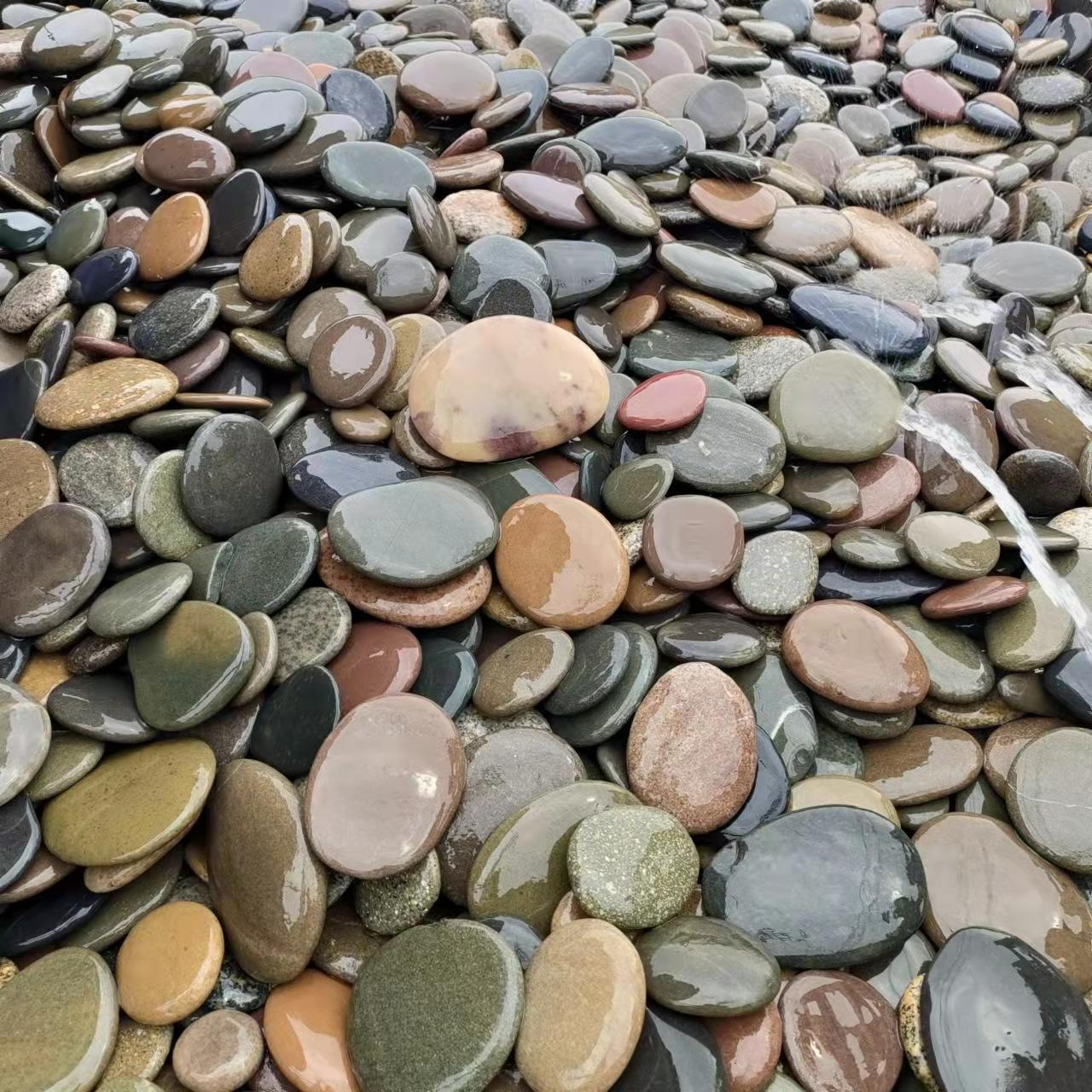 Pierres colorées
