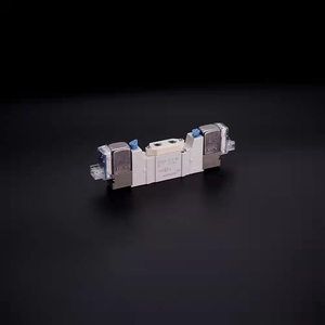 <span class=keywords><strong>SMC</strong></span> tipi DC 24V 5 <span class=keywords><strong>port</strong></span> 2 pozisyon çift bobin SY5220 serisi pnömatik selenoid valf