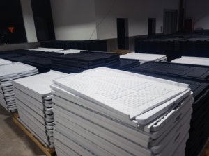 Bán buôn tùy chỉnh ngoài trời cắm trại 6ft nhựa tiệc cưới gấp vườn phục vụ 4 chân trestle gấp bảng cho các sự kiện - Product Image 5