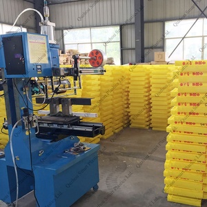 Tùy Chỉnh Thiết Kế Chip Hiển Thị Nhựa Rack Crisp Merchandising Đứng POP Cookie Hiển Thị Đứng Mock Up Hiển Thị Cho Trung Tâm Mua Sắm - Product Image 4