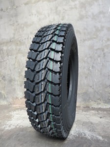 競争力のある価格10.0020トラックタイヤ<span class=keywords><strong>CAMRUN</strong></span>ブランド商用ホイールタイヤ10.00-20中東およびアフリカ向け