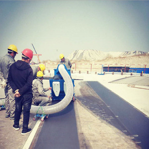 Beton kumlama makinesi yatay bilyeli temizleyici küçük taşınabilir yol yüzeyi kumlama makinesi - Product Image 4