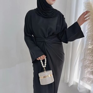 热卖阿巴亚套装和大包裹套装伊斯兰服装谦虚阿巴亚穆斯林女装日常上衣 + 裙子套装