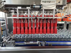 Empaquetador automático de cajas de alta velocidad para línea de máquina de envasado de cartón de agua de botella con sistema de carga