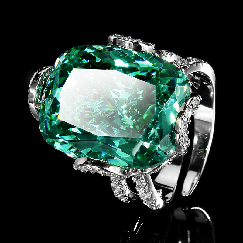 open size Bird's Nest cut Parra green ring