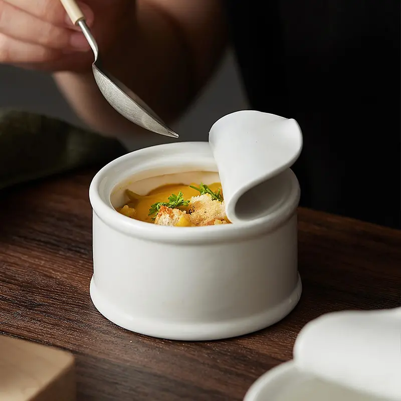 Piatti per la cena bianchi in ceramica a forma di barattolo di latta di personalità stoviglie per ristoranti che servono piatti per salsa di zuppa