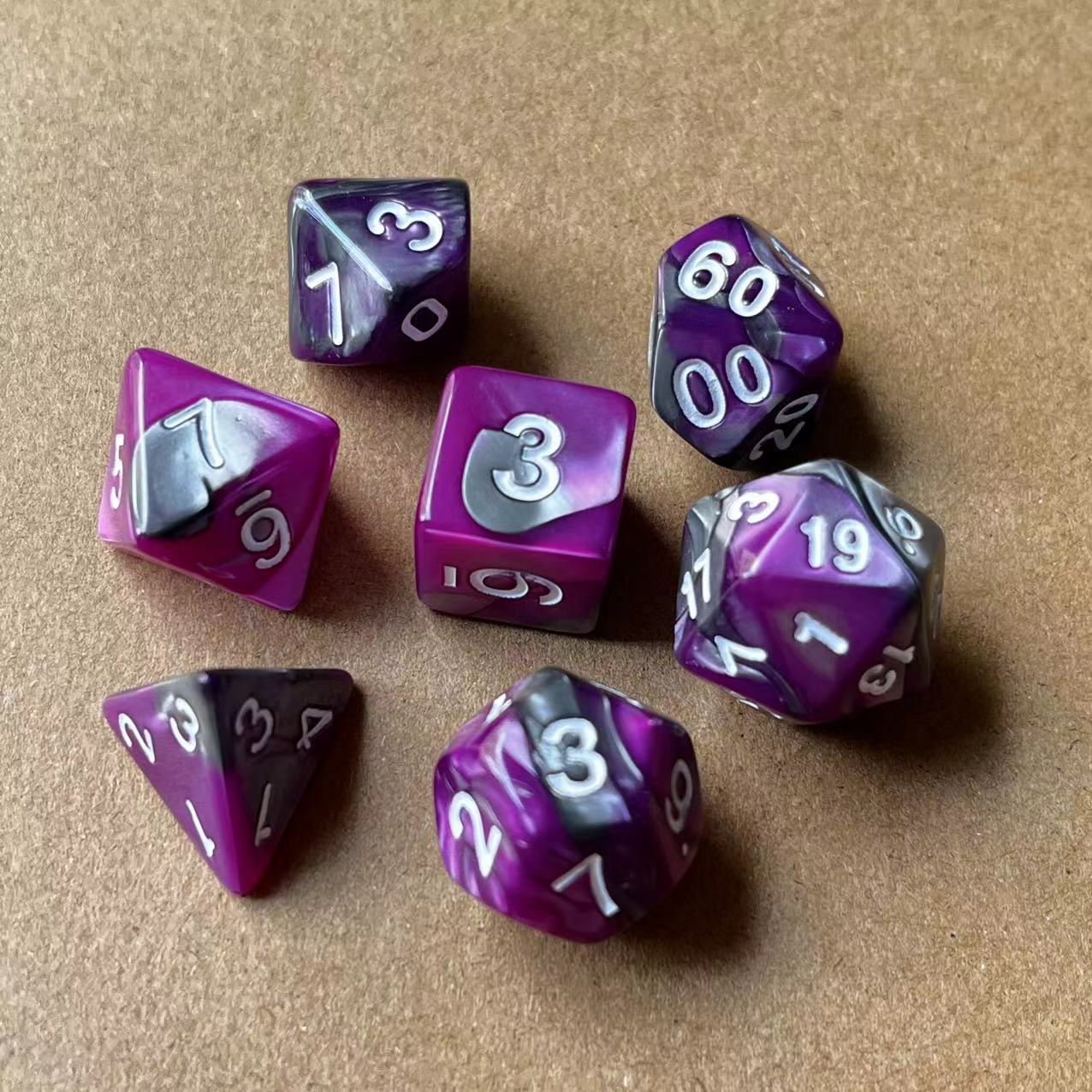 Argent violet