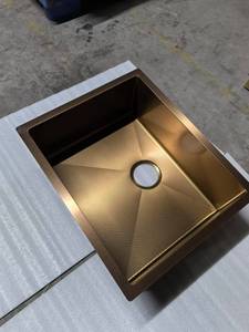 手工不锈钢厨房水槽单碗矩形压花表面铜色PVD水印排水器