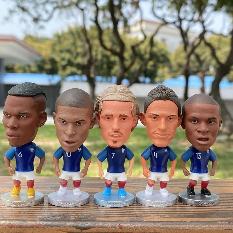 Giocatori di calcio giocatori di calcio di vendita caldi modelli 3D figurine statue Action Figures personalizzate giocattoli in PVC figura del giocatore di calcio