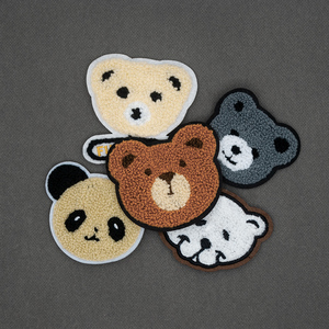 Вышитая буква Железный Логотип Вышивка текстильная этикетка бейсбольная Толстовка с капюшоном висит на заказ нашивка из синели для одежды с логотипом - Product Image 1