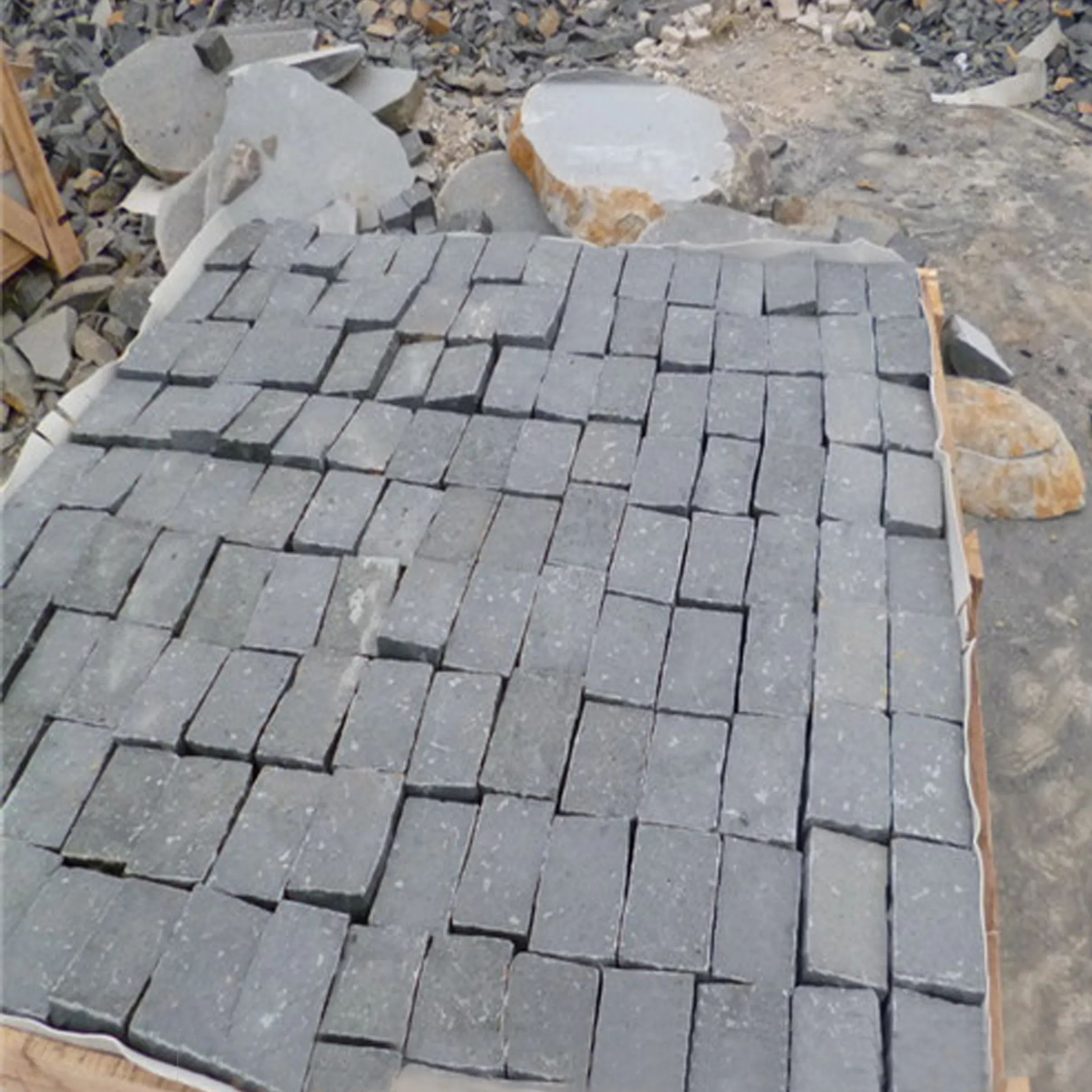 Decorative black basalt cheap paver landscaping stone