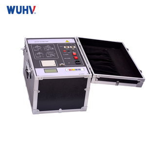 UHV-341自動静電容量および散逸率テストセット変圧器タンジェントデルタタンデルタテスター - Product Image 3