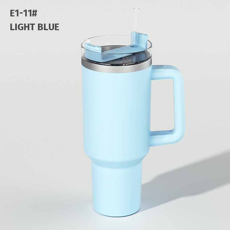 E1-11 # BLEU CLAIR (b)