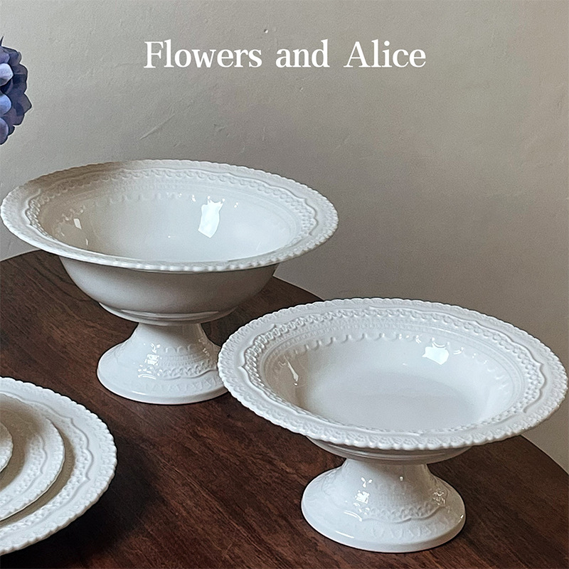 WhiteEmbossed tall footed deep plate 23*11