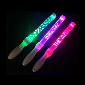 Le vendite calde hanno personalizzato il Logo Party Event DMX 512 programmabile a LED lampeggiante a bacchetta per luci da concerto - Product Image 1