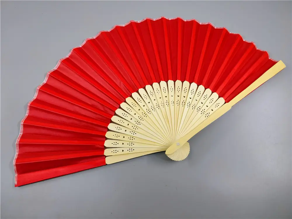 สีแดง