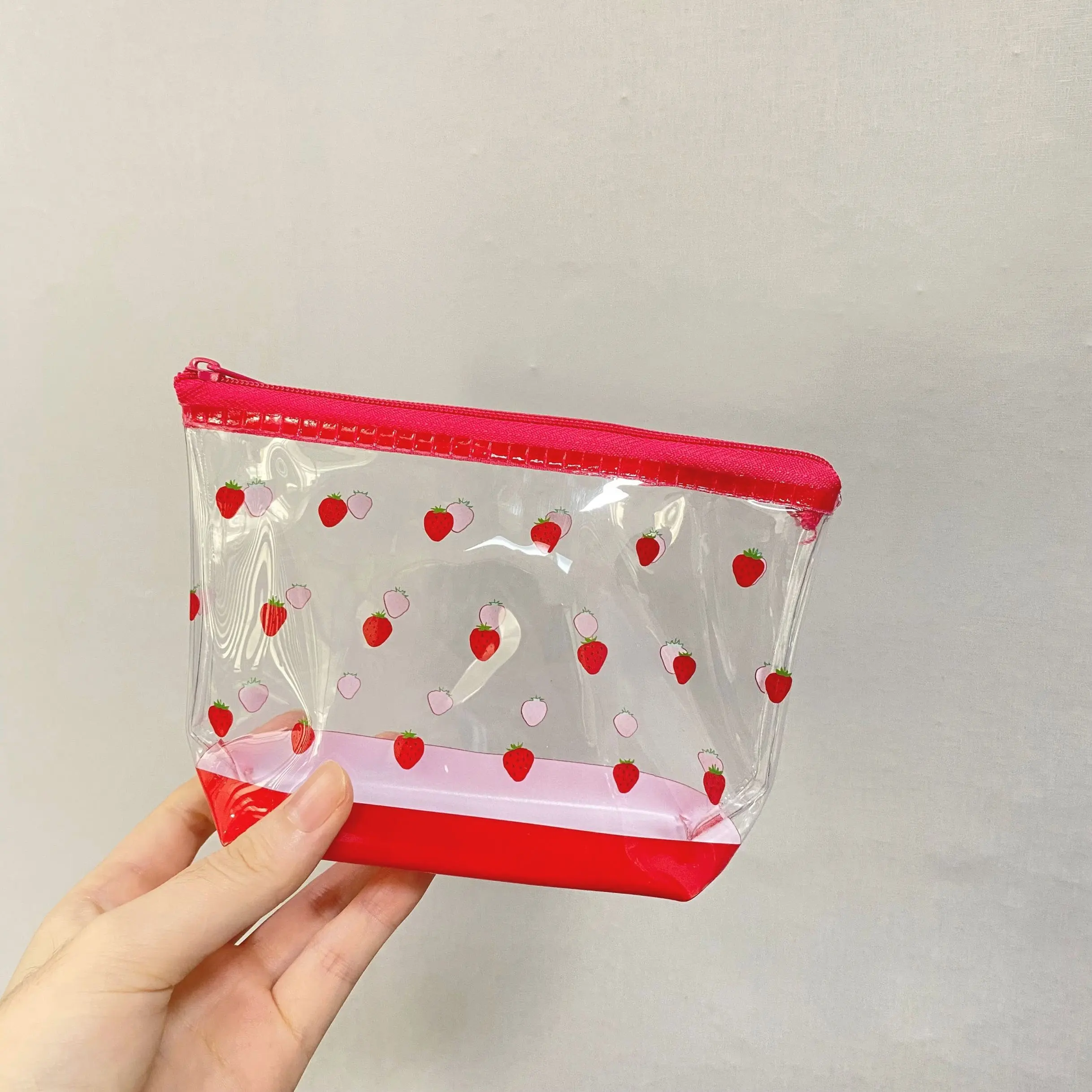 Hot sale Mini purse wallet girl PVC strawberry storage pouch zipper bag for lipstick keys and earphone