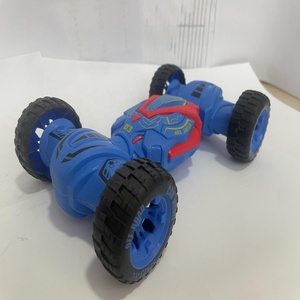 New Arrival Custom 2.4G <strong>RC</strong> Stunt Car <strong>F1</strong> with Light Double Side 4WD Climbing Off Road Remote Control Car Toy <strong>1</strong>:20 - Product Image 2