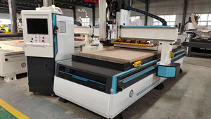 2025 Ventas directas de fábrica 1325 Enrutador CNC ATC lineal con 12 piezas Herramientas automáticas Equipo CNC Enrutador aplicable a granjas - Product Image 3