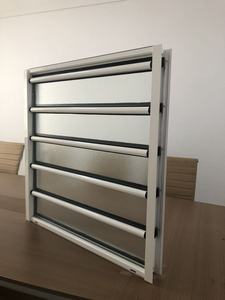 Alüminyum alaşımlı çerçeve dikey Louvre tasarım penceresi ile manuel panjurlu şeffaf cam panjur - Product Image 6