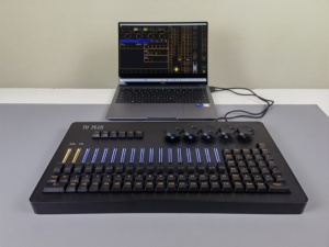 Nuovo MINI T0 PLUS console di illuminazione palco DMX512 Controller di illuminazione a LED Mini Console per DJ Night Club festa di eventi di nozze - Product Image 5