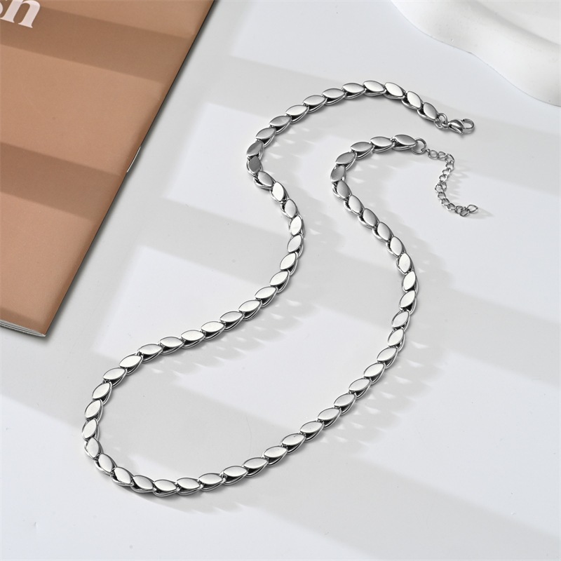 Collier marquise en acier de 6 mm de large
