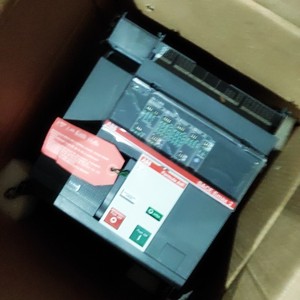 SACE Emax2 E1.2n 1600A cassetto D-Lsig 4P per programmazione PLC e controllo industriale Ekip/D-Series - Product Image 3