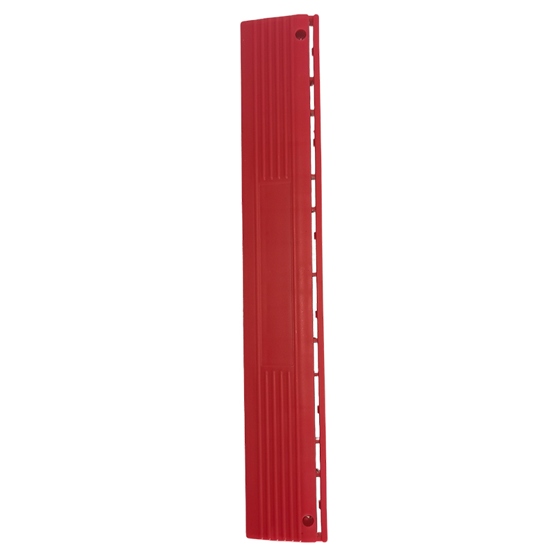 Borde rojo-B
