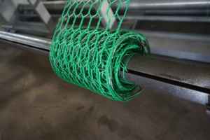 Fully <strong>Automatic</strong> Straight and Reverse <strong>Hexagonal</strong> Wire Mesh <strong>Netting</strong> <strong>Machine</strong> in China Factory