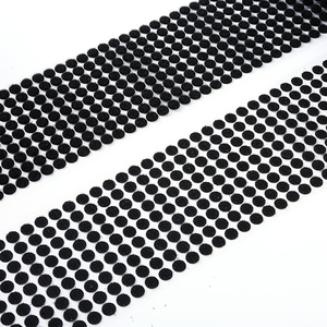 Película de poliéster personalizada redonda pegajosa con pegamento trasero gancho de nailon autoadhesivo y puntos de bucle - Product Image 5