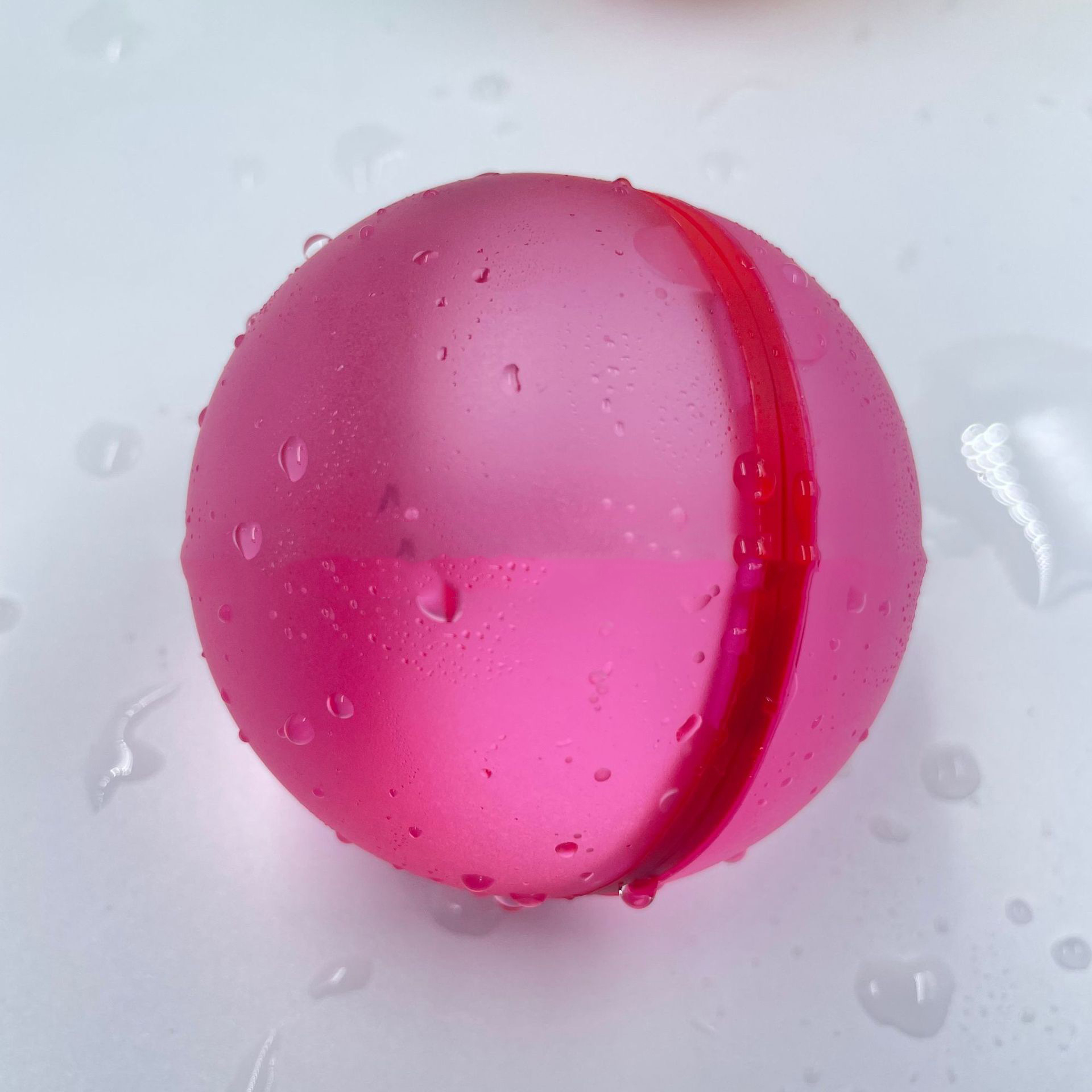 Aspirazione magnetica rossa