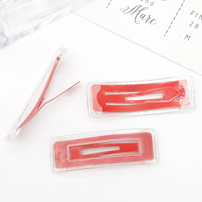 4.สีแดงสด
