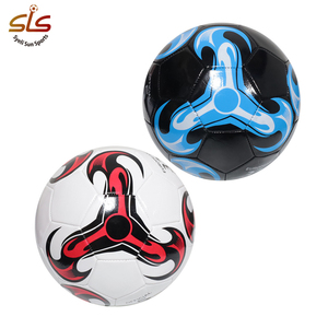 Yüksek resmi boyut 5 yetişkin futbol topu özel Logo baskılı makine dikişli PVC kauçuk spor eğitimi için takım sporları için maç - Product Image 1