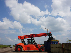 Heli 45 Ton Port Reach Stacker Contenedor de Reach Stacker Manipulador telescópico a la venta - Product Image 4